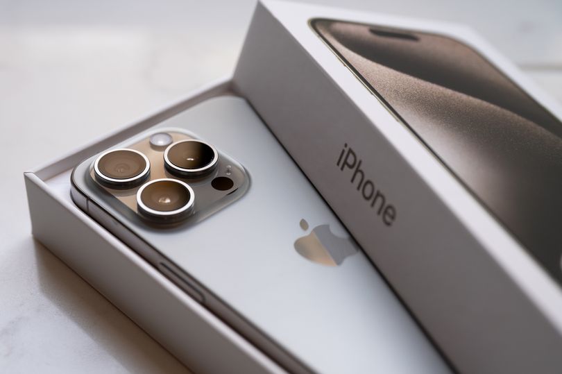 iPhone 16 Pro в подарок: конкурс для лучших агентов по недвижимости